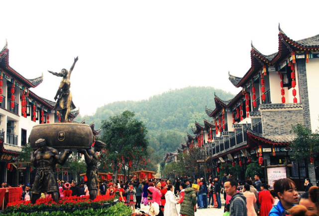 梅州到越南旅游指南_行程表_景點(diǎn)推薦
