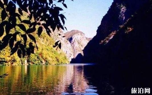 春節(jié)去胡楊林旅游必備物品？你帶了什么？