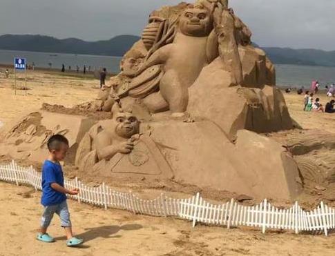 建議國慶去西藏旅游嗎_國慶去西藏旅游穿衣指南_國慶去西藏旅游注意事項