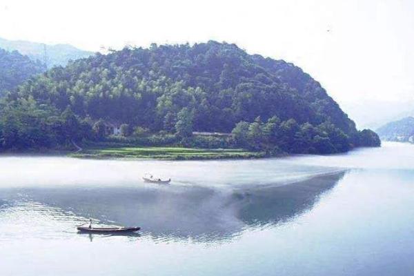 鶴壁十二月穿衣指南_鶴壁十二月天氣_鶴壁十二月小貼士