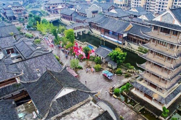 清明節(jié)去安陽旅游必備物品？你帶了什么？
